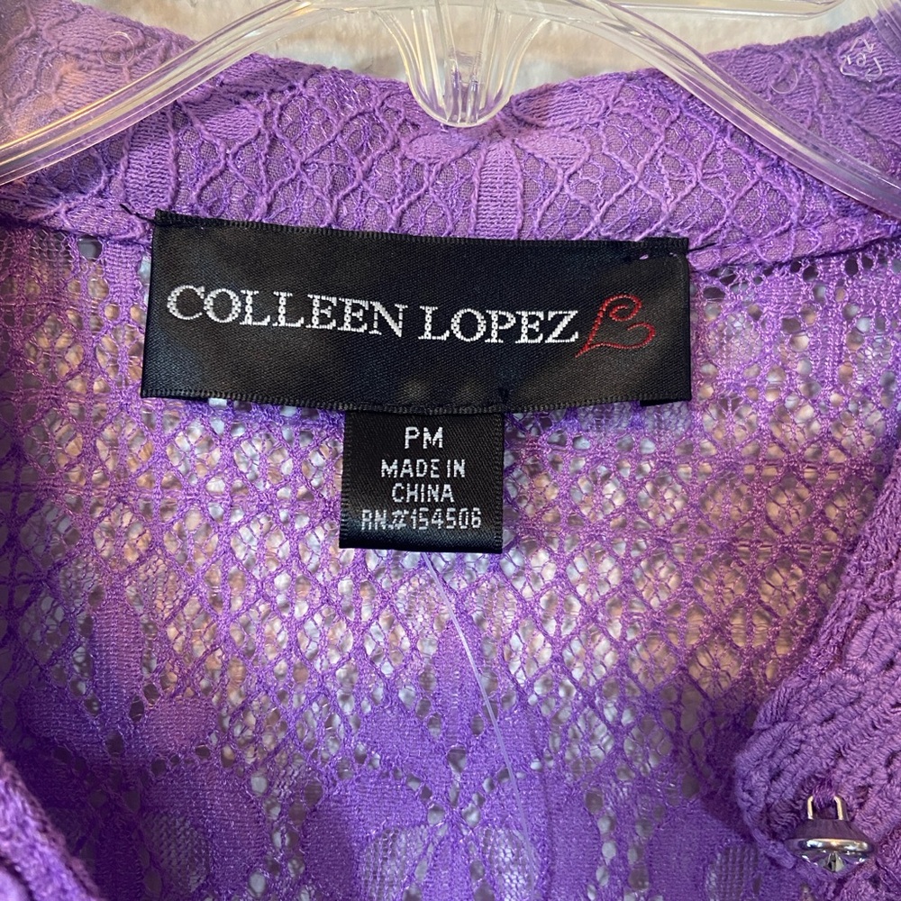 Colleen Lopez Lace Cover-Up and Tank Size PM - Picture 10 of 16